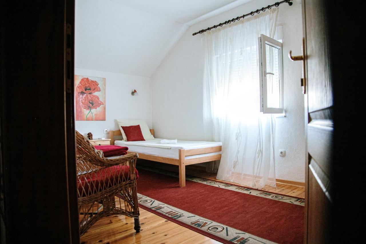 Apartment Ikar Мостар Екстер'єр фото